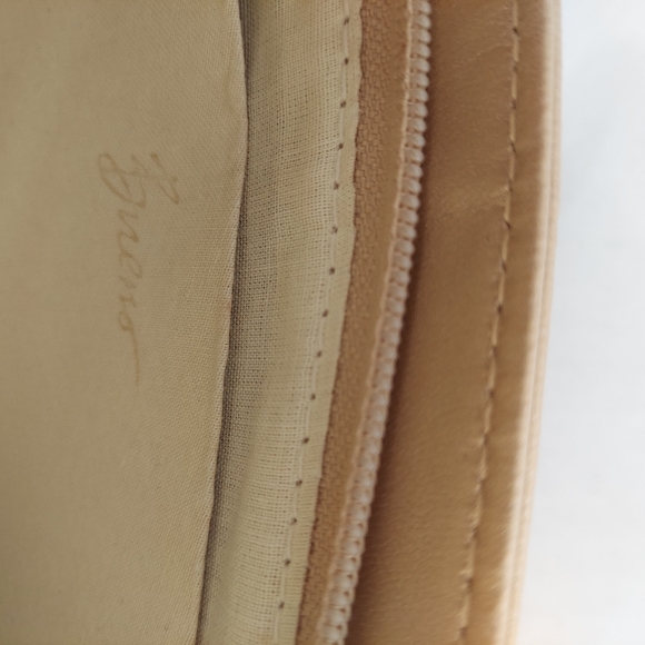 Vintage Bueno Champagne Gold Clutch Bag Price Firm - Picture 9 of 15